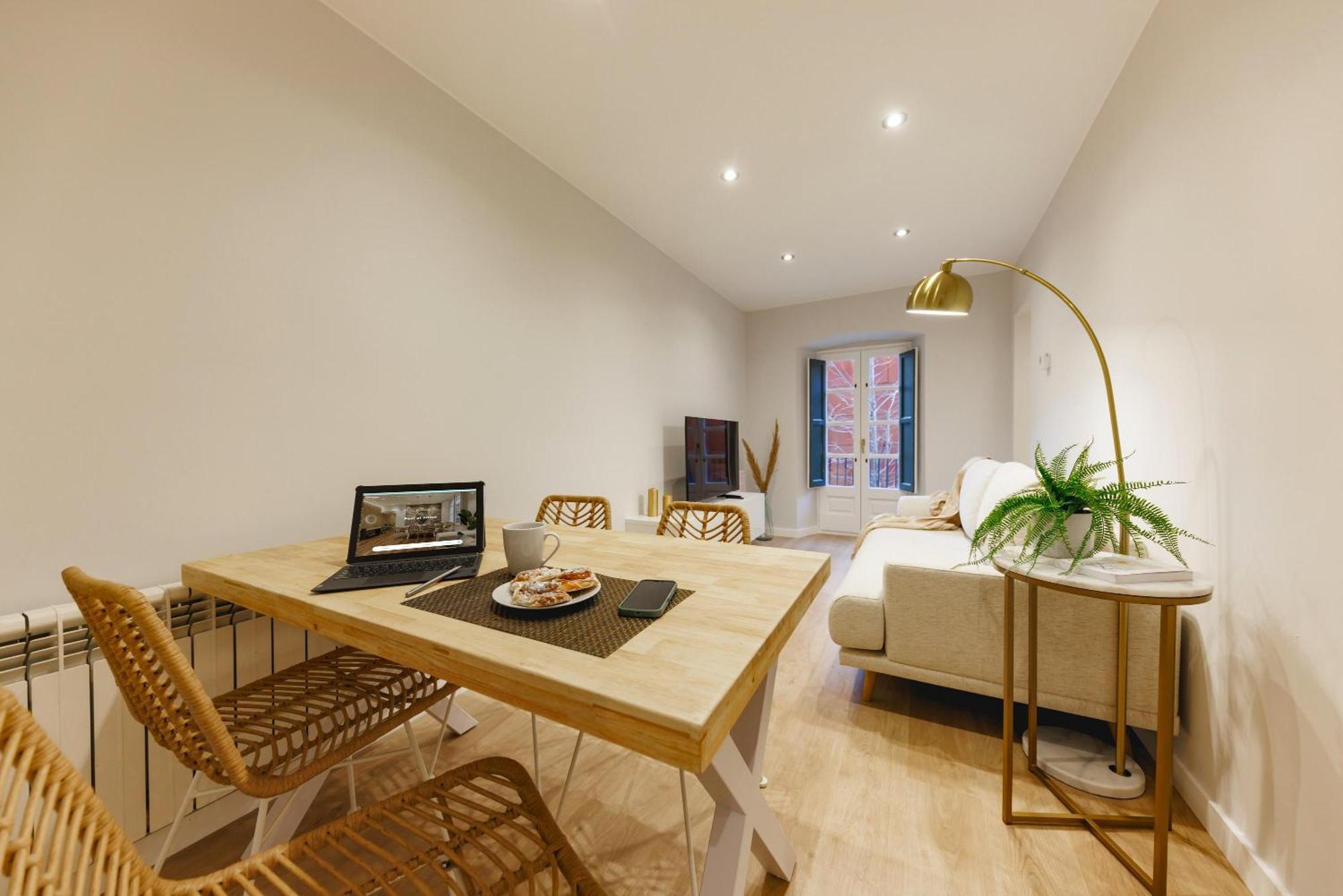 Bravissimo Apartaments Mora 4 Gérone Extérieur photo
