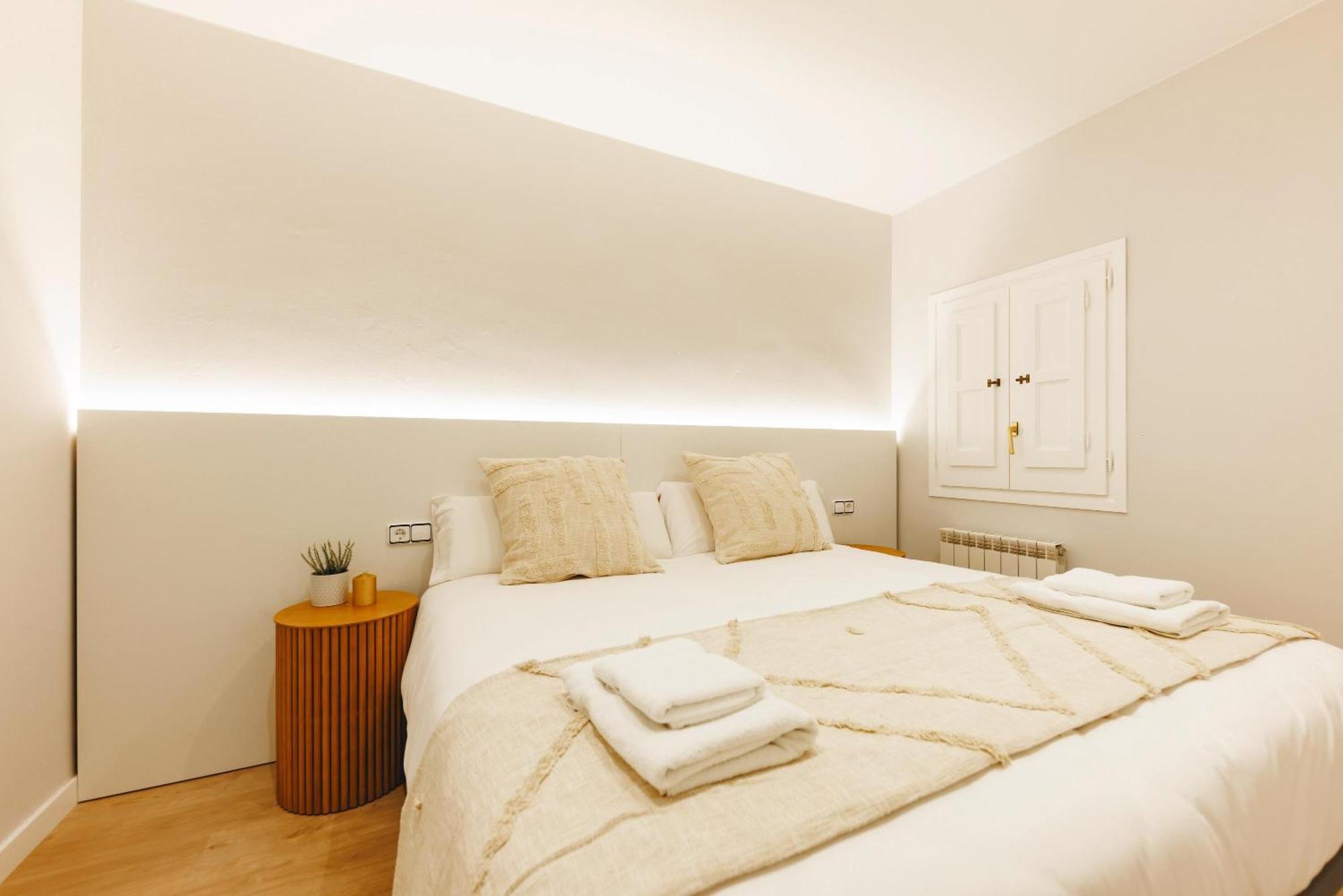 Bravissimo Apartaments Mora 4 Gérone Extérieur photo